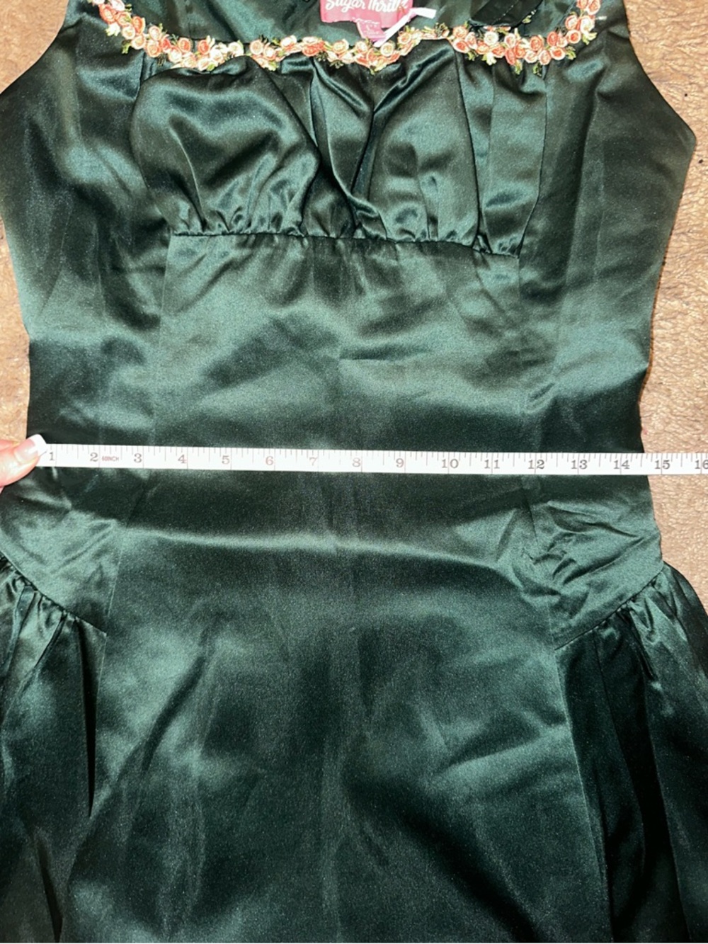 Sugar Thrillz Dolls Kill ‘MAYFAIR RESIDENCE’ Green Satin Flare Dress L NWT - Picture 13 of 16